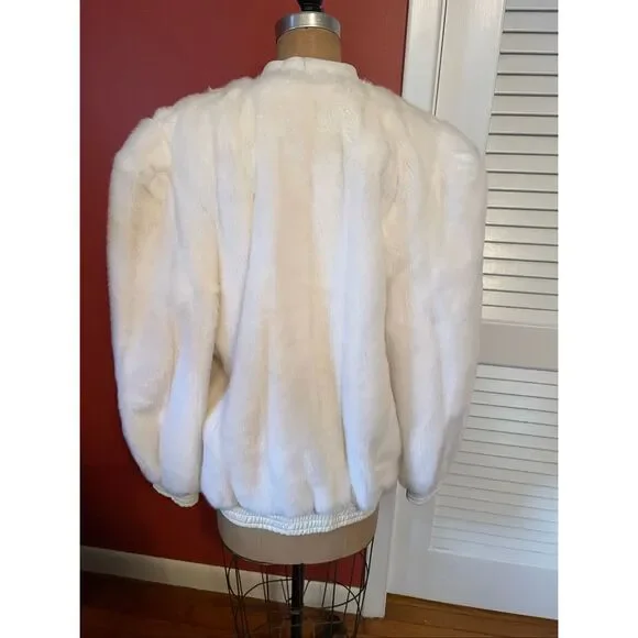 VINTAGE ADOLPH SCHUMAN FOR LILLI ANN | white button up fur jacket - Picture 4 of 16